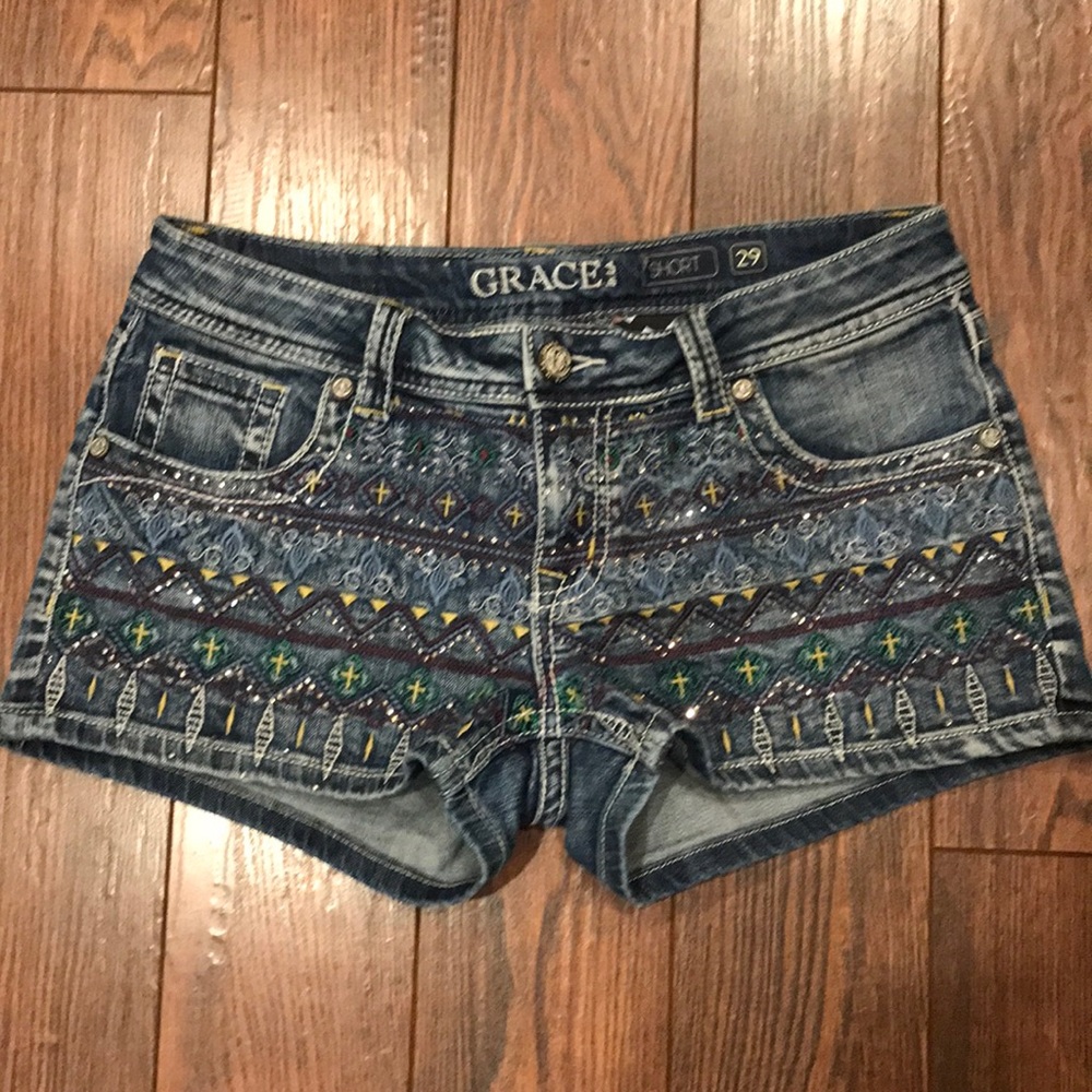 Grace in LA shorts